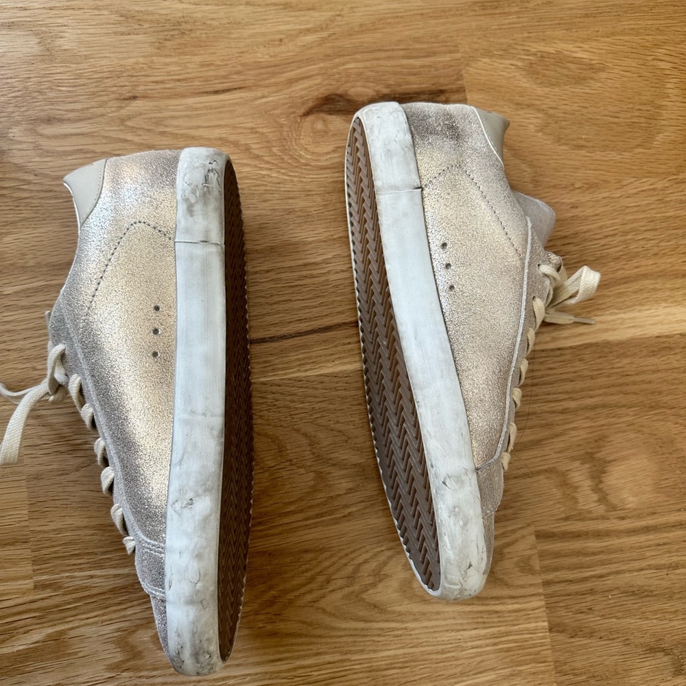 Sam Edelman Aubrey Gold Sneaker - Picture 3 of 3